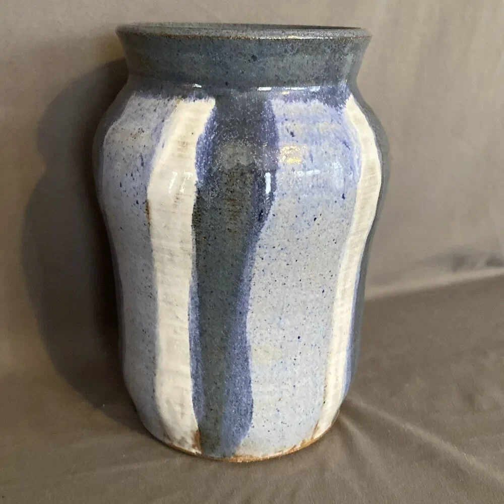 Vintage Signed Handmade Art Pottery Vase Crock Painted Thorson Blue Gray White